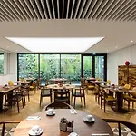 Hotel Lux Park 4*