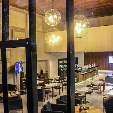 Lux Park Otel 4*