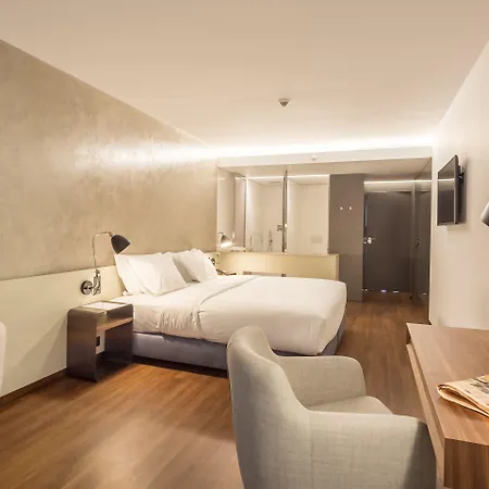 Lux Park Otel 4*