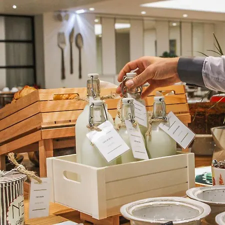 Lux Park 4* Lissabon