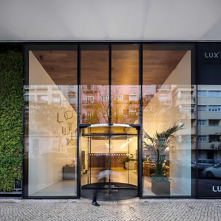 Lux Park מלון 4*