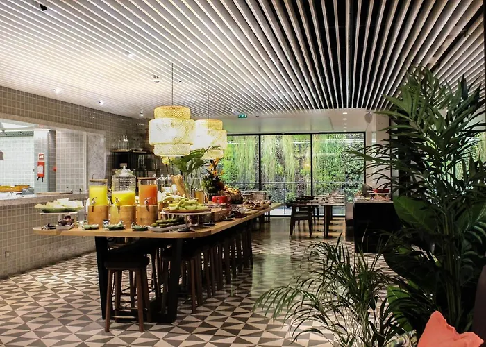 Hotel Lux Park Lizbona